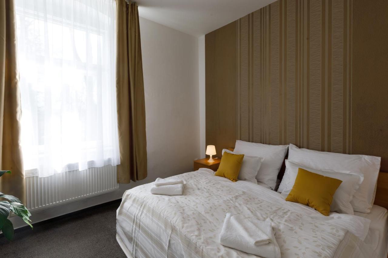 Litvan Sunset Apartments Budweis Exterior foto