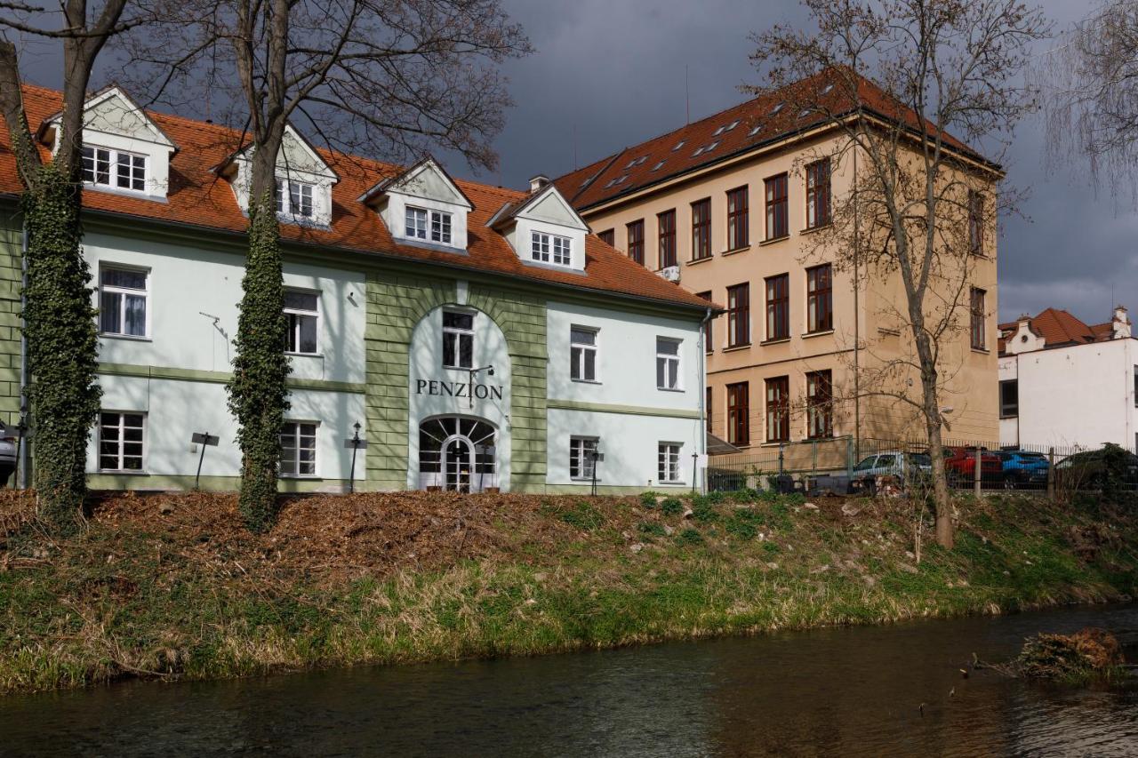 Litvan Sunset Apartments Budweis Exterior foto