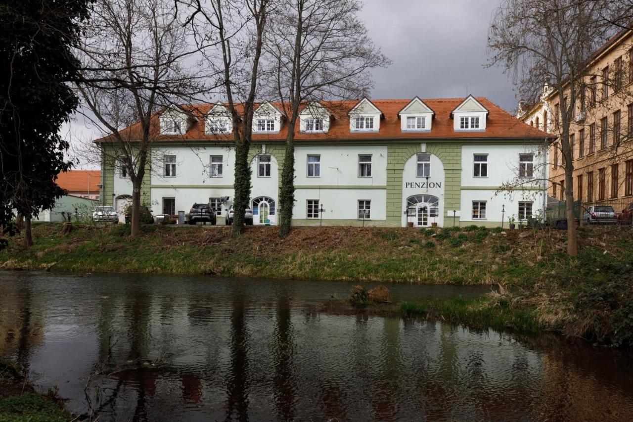 Litvan Sunset Apartments Budweis Exterior foto