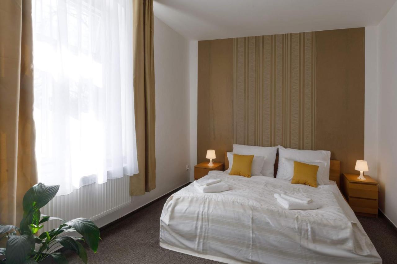 Litvan Sunset Apartments Budweis Exterior foto